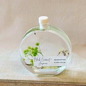 Handmade Botanical Reed Diffusers – 4oz | Long-Lasting, Non-Toxic, Beautifully S